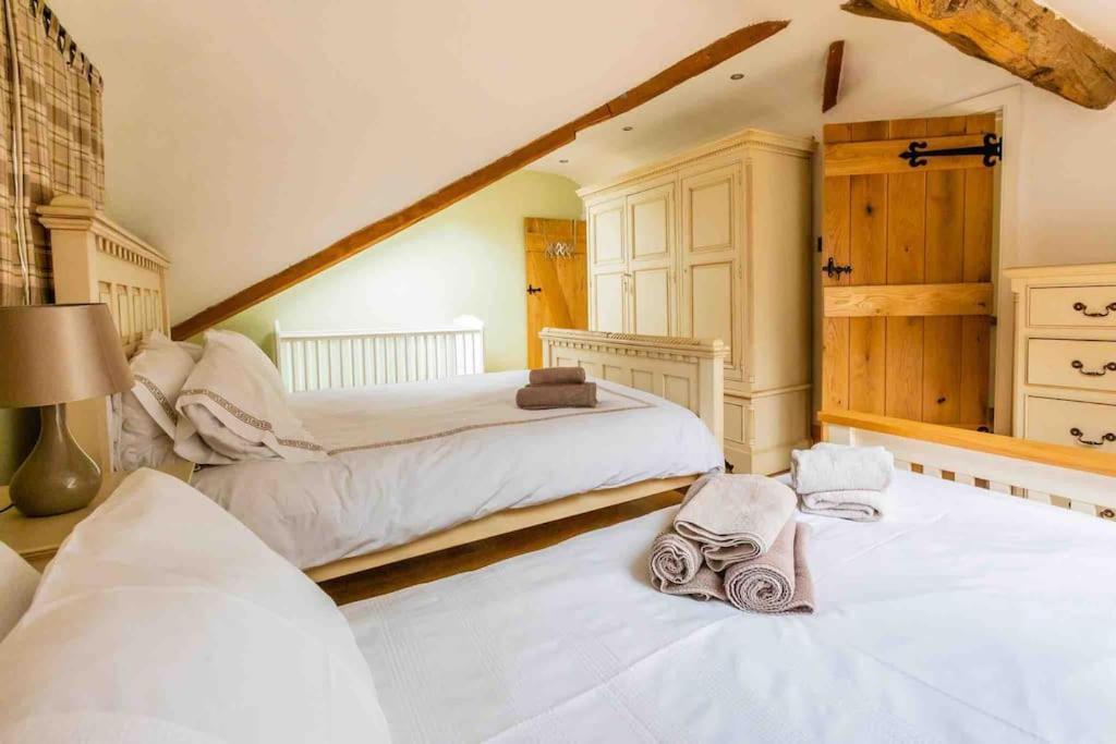 Four Bed Barn Conversion Junction 37 38 M1 Barnsley Eksteriør billede